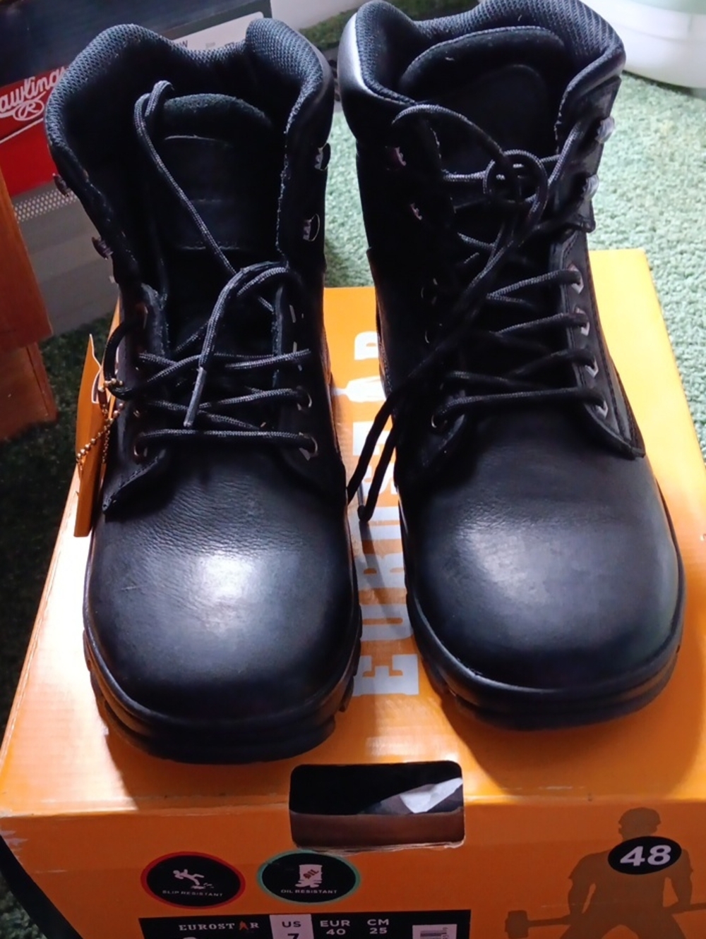 Eurostar Men's Black Work Boots Size 7